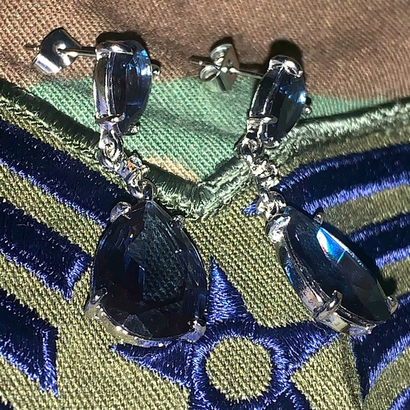 NWT/NIB OVER 12CTS Sapphire Statement Earrings - Picture 6 of 16
